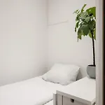 12-guest - Self Check-in - Large Smart Tv - Μπέργκεν